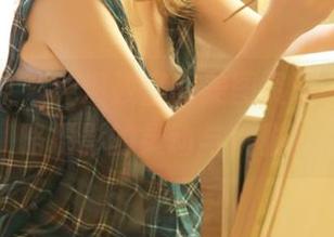 克拉女神 – 钟淇教室的美图资源，带你领略摄影的灵动与优雅！