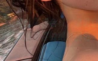 喵写真带来肉丝美脚合集，谁说自嘲不能与美丽并存的绝妙图包
