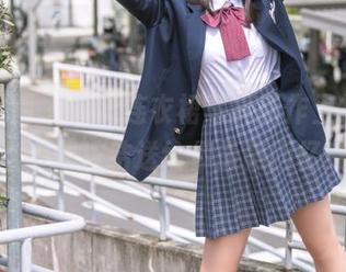 壹吻映画 – 彩彩连衣裙写真新作上线，网盘下载连结送给你最美回忆！