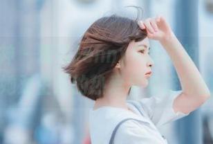 头条女神 – 观看JennyR的旅拍，图片完美展现她对生活的热爱与对旅行的执着！