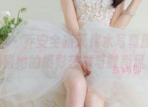 头条女神 – 乔安全新死库水写真原图集：探索她的摄影艺术与时尚风范