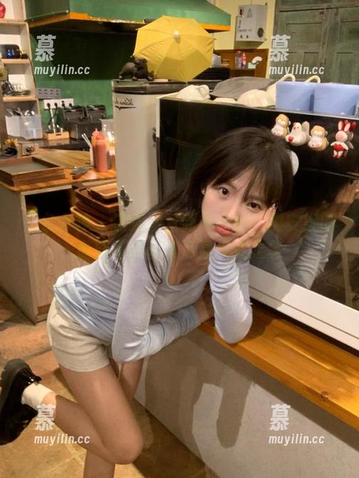 头条女神 - 清纯图片新鲜出炉！樊安妮的最新写真图集尽显少女之美