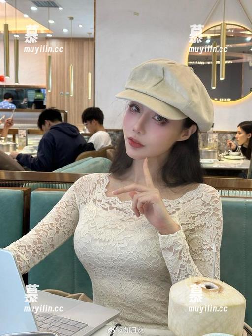 如月灰 如月灰的源赖光B魅力无限,绝美cos美图让你沉醉其中!