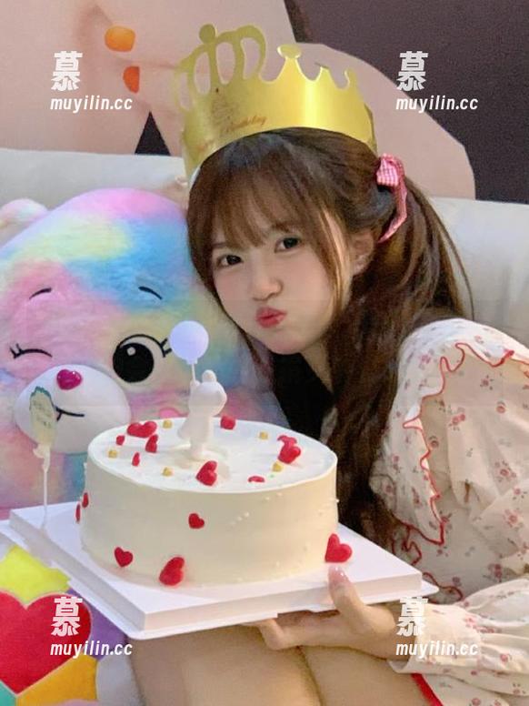 免费写真合集：孙乐乐(손예은)Loozy双重约会，让爱意在镜头中绽放！