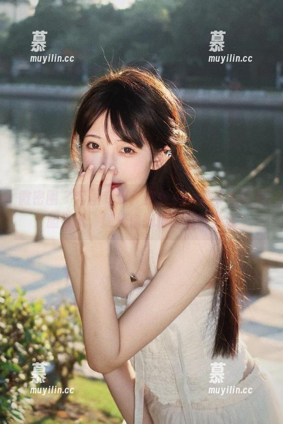 安妮yoo 微密圈 - 套图专属:安妮yoo无圣光的大胆尝试,燃烧你胸膛的极致诱惑