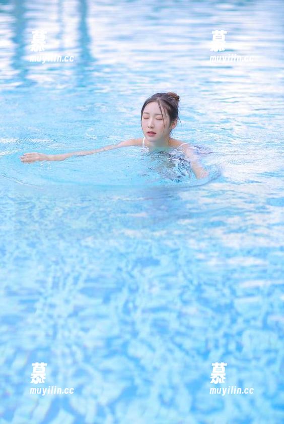 精致生活，宋哈娜(송하나)的圣诞写真：必备高清原图与壁纸推荐