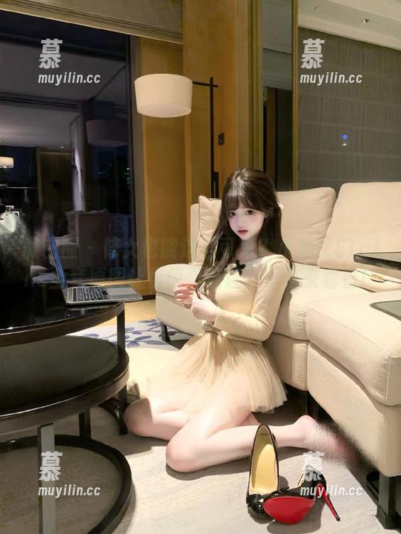 小仙女ELaine 微密圈 - 修女也能这么可爱?小仙女ELaine全套原图让你惊喜连连,不信来看看!