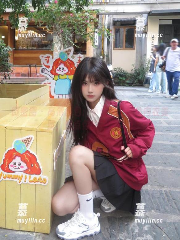 小优优子 微密圈 - 高清图包:小优优子红色内衣美照,燃点你的视觉享受
