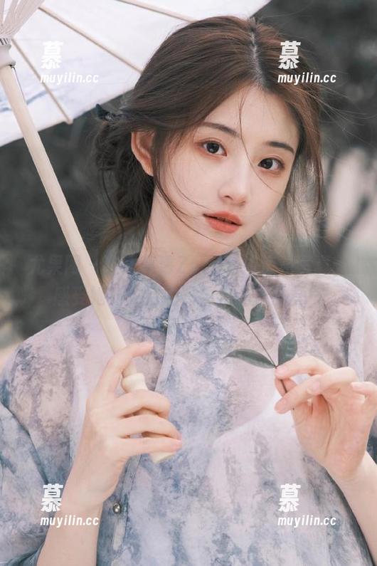 尤果网 - 在线高清Zora若拉运动写真，感受她对生活的热情与追求的勇气
