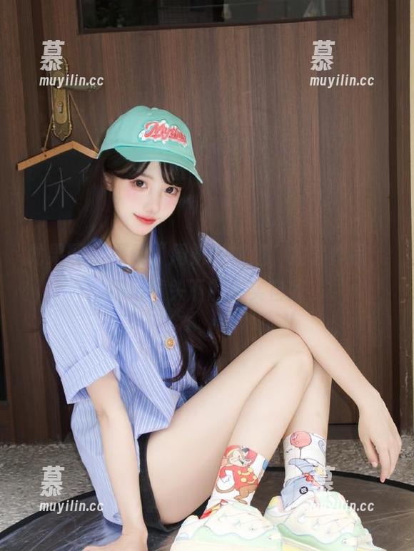 尤果网-周妍希 尤果网 - 探索“周妍希姐姐”全套作品,细腻镜头下的真实自我
