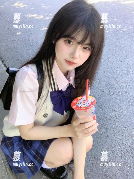 尤果网-小喜 尤果网 - 小喜带你走入黑色的世界:独特写真合集资源,破解深邃美的密码