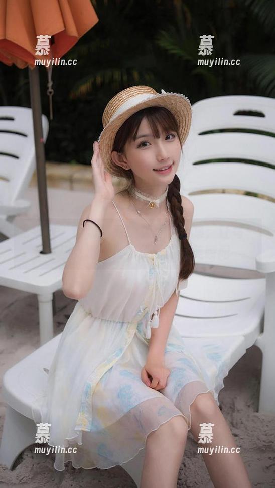 尤果网-小潘鼠 尤果网 - 小潘鼠高跟鞋写真合集:让每一步都充满自信与优雅的完美瞬间