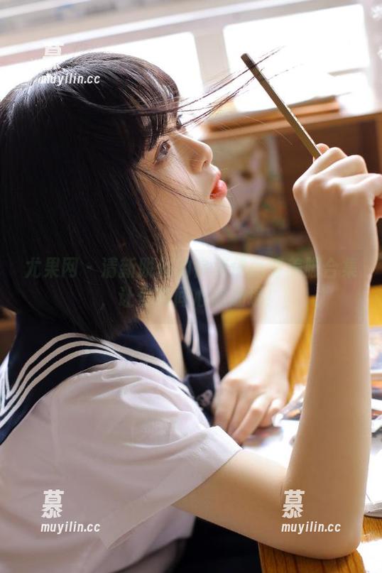 尤果网 - 清新脱俗的徐梓伊高清美脚合集，让你瞬间心态崩塌！