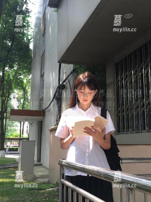 尤果网-晨曦 尤果网 - 整理晨曦最美旅拍作品,特设网盘下载链接,快来畅享吧!