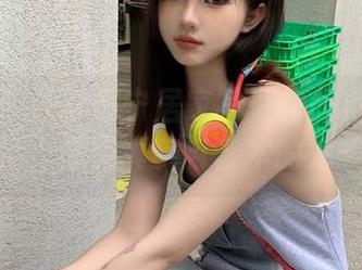尤果网 – 让李思宁居家写真作品资源点亮你的生活，感受真实与艺术的完美融合！