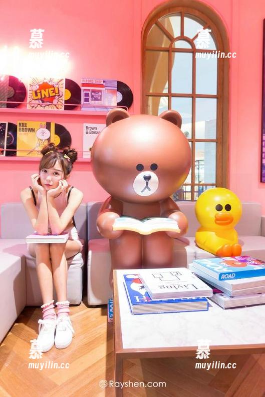 尤果网 - 李颜儿短裤写真在线魅力合集，尽显她的青春活力与无限风情