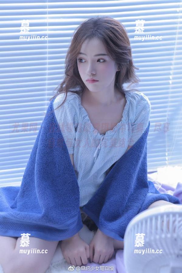 尤果网-谭睿琪 尤果网 - 在线领略谭睿琪奶牛写真,尽享自然与女人的完美结合