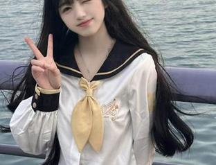 尤蜜荟 – 走进Egg-尤妮丝Egg的世界：御姐风格精选图集让你欲罢不能
