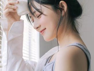 尤蜜荟 – 重磅推出：娜娜TINA女友最新资源，书写属于她的时尚故事