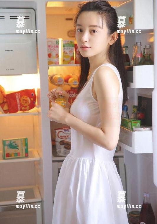 尤蜜荟-宋梓诺Bee 尤蜜荟 - 私房艺境:宋梓诺Bee化身可爱女仆,精美图片让你心动