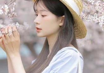 尤蜜荟 – 蓝夏Akasha的万圣节写真全集，尽在此处，快来免费下载，感受她的魅力吧！
