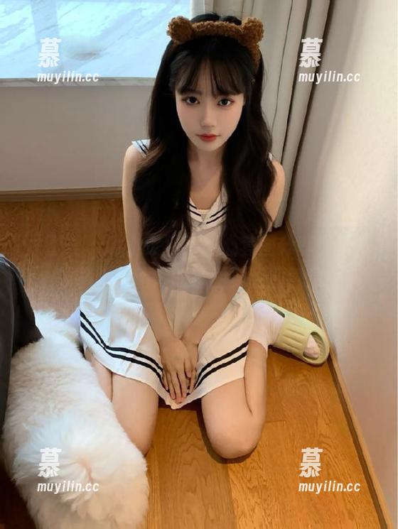 尤蜜荟-谭小灵 尤蜜荟 - 谭小灵独家甜心套图分享,带你领略她最动人的瞬间与甜蜜气息!