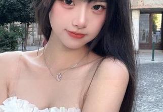 尤蜜荟 – 全新在线写真：黄歆苑与白衬衫的美丽邂逅图片