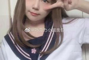 巧克力小圆面包圣诞作品全集：见证艺术与节日的完美交汇