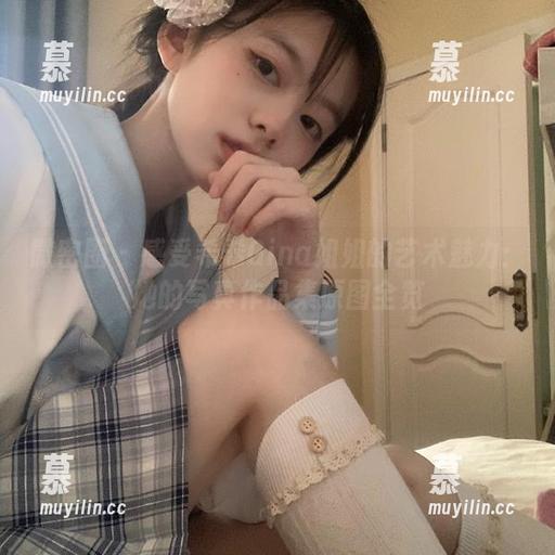 希希Gina 微密圈 - 感受希希Gina姐姐的艺术魅力:她的写真作品集原图全览