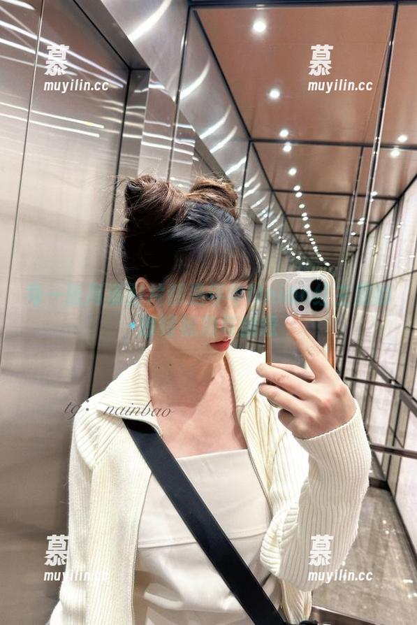 年年Nnian 每一张高清图片都是年年Nnian红主题的独特视角与创意