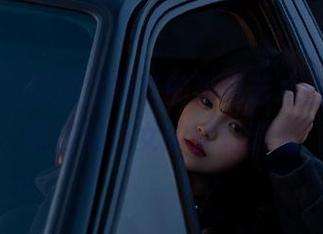 微密圈 – 精选徐莉芝的粉色艺术合集，展现斑斓少女的梦幻时光