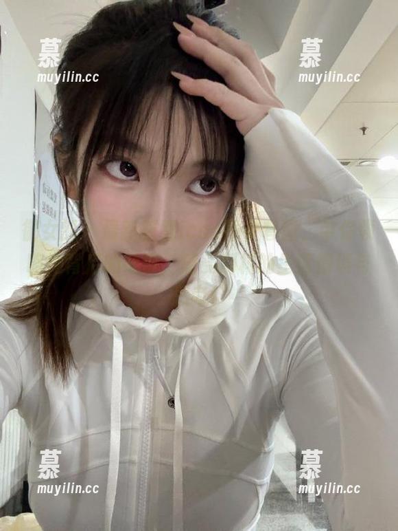 御女郎 - 最新筱慧icon睡衣套图，带你领略她背后的故事，感受别样的生活情境与思考！