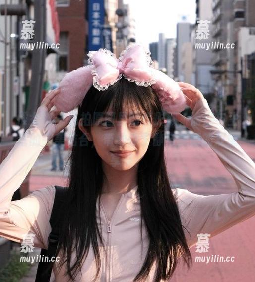 推女神-程彤颜 推女神 - 私拍原图里的程彤颜,瑜伽与生活的完美结合,带给你宁静与美丽的双重享受!