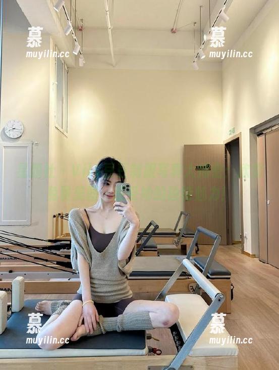 星颜社-Vily豆豆 星颜社 - Vily豆豆制服写真大揭密:欣赏免费美图,感受她的独特魅力!
