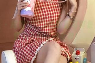 星颜社 – 探索刘钰儿的制服写真集：高清镜头下的时尚女神！