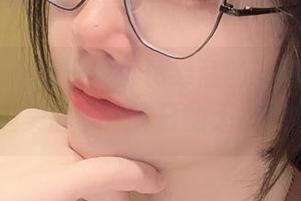 “是一只废喵了”倾情奉献的圣诞连衣裙cos，有趣美图带来节日的无限想象与快乐