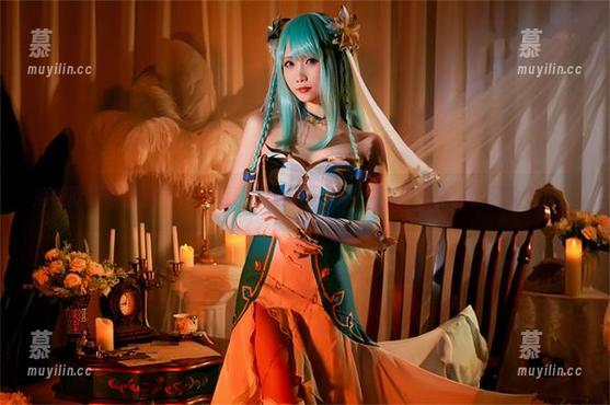 晓美妈 免费欣赏晓美妈创作的拆家二哈写真照片,让你笑不停的可爱瞬间!