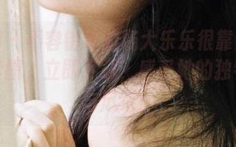 微密圈 – 不容错过的杨大乐乐很靠谱短裤写真套图，立即下载，感受她的独特魅力与风采！