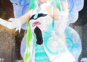 果咩酱水手服的高清写真，细腻展现她无敌可爱与迷人的青春魅力！