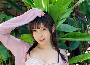 果团网 – 云菲菲天台高清写真在线发布，展现她的独特风格与风采