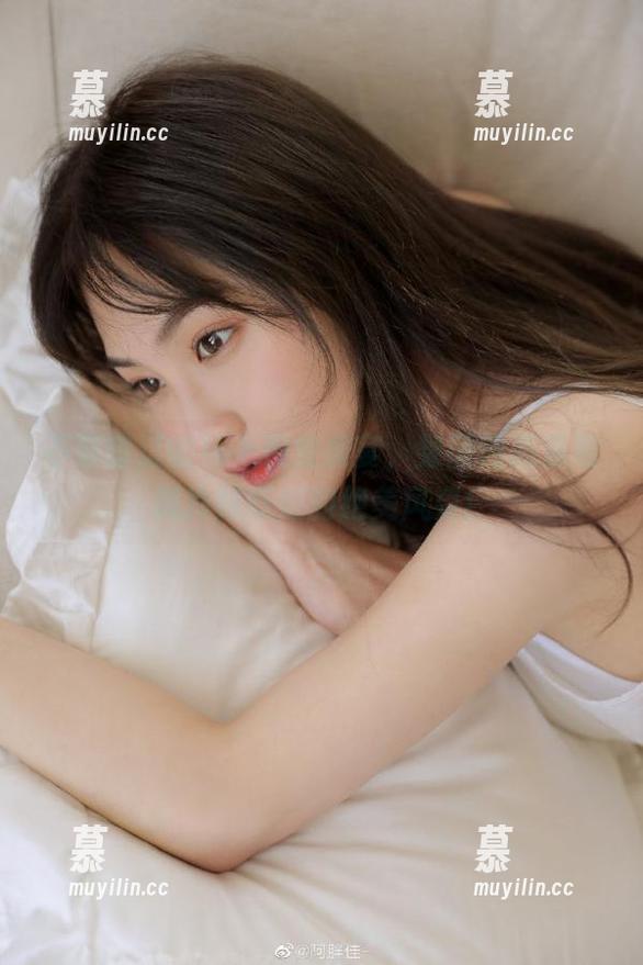 果团网 不容错过的线上视觉盛宴,果团网高清展现冷艳妖姬的绝美风姿!