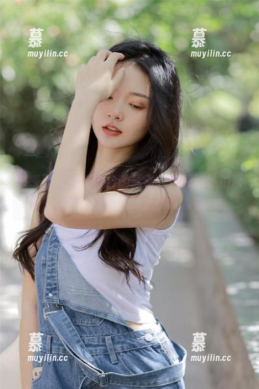 桃脱了 微密圈 - 感受青春的脉动,桃脱了私拍原图,校服让她的气质更加迷人动人!