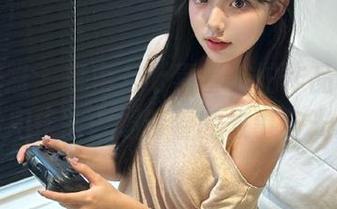 模特联盟 – 李李七七喜喜私拍作品集，学妹用镜头讲述青春的故事与光影