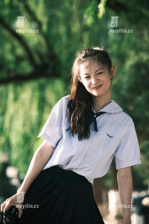 模范学院 - 精选柳侑绮Sevenbaby高清美图，棉袜的细腻质感让人心动不已