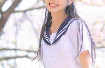 模范学院 – 柳侑绮Sevenbaby的秘密：精选作品集，带你走进她那些搞笑的私密时刻