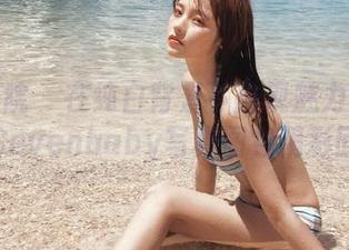 模范学院 – 在纯白背景下展现魅力：柳侑绮Sevenbaby写真图包精彩回顾
