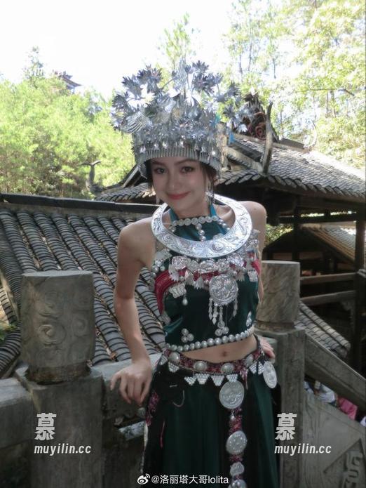 走进洛丽塔大哥的私房写真，观看她眼中的别样世界。
