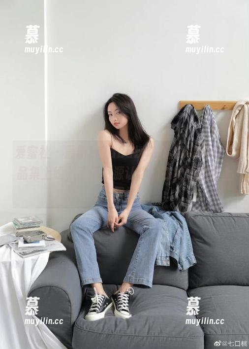 爱蜜社 - 最新LalaBaby啦啦泳装写真作品集上线，超值资源让你的视觉体验更上一层楼！