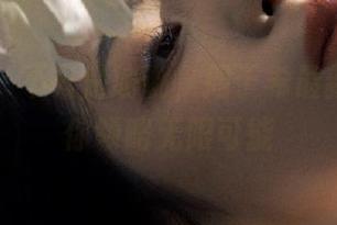爱蜜社 – 不只是瑜伽，周于希最新图册带你领略无限可能