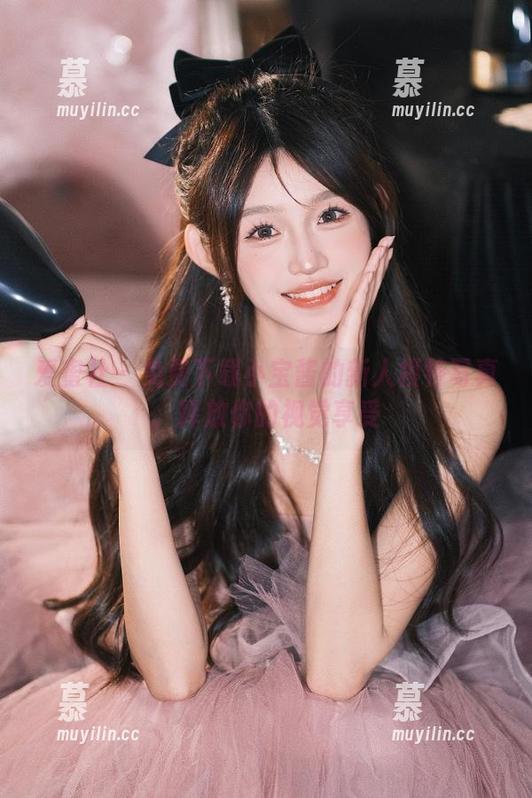 爱蜜社-小宝酱 爱蜜社 - 免费下载小宝酱的新人模特写真,释放你的视觉享受